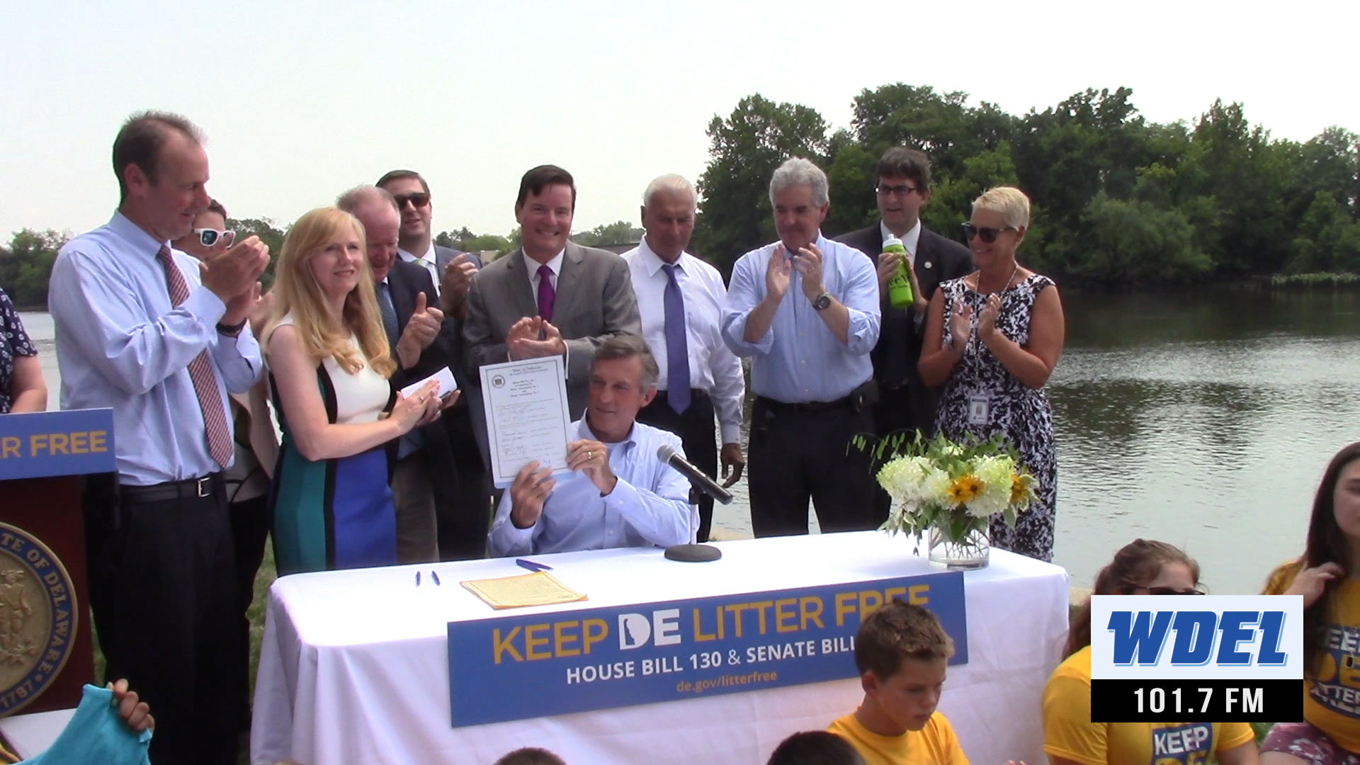 XGR bill signing plastic ban